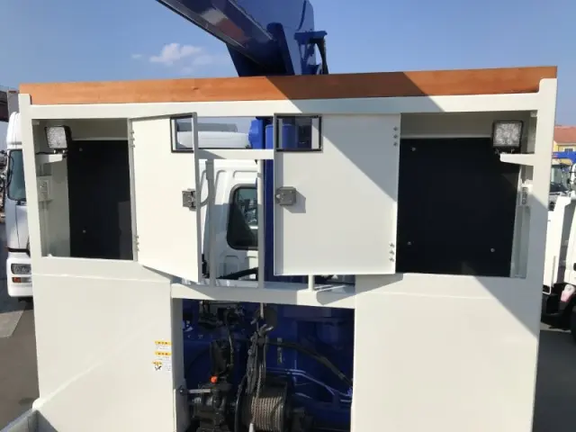 三菱 ファイター 2DG-FQ62F(6x4)の写真35