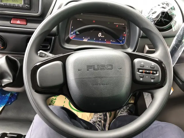 三菱 キャンター 2RG-FBA60(2WD)の写真16