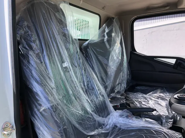 三菱 キャンター 2RG-FBA60(2WD)の写真9