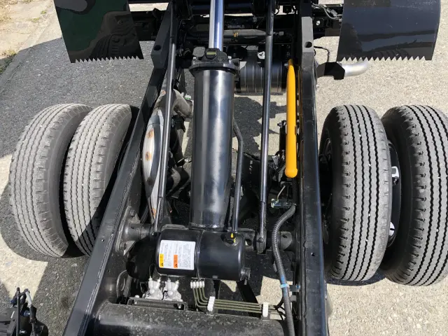 三菱 キャンター 2RG-FBA60(2WD)の写真17