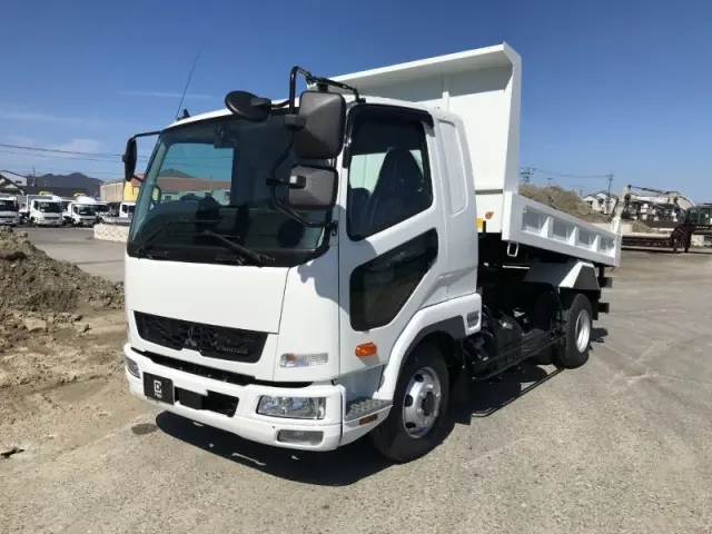 三菱 ファイター 2KG-FK62F(2WD)の写真1