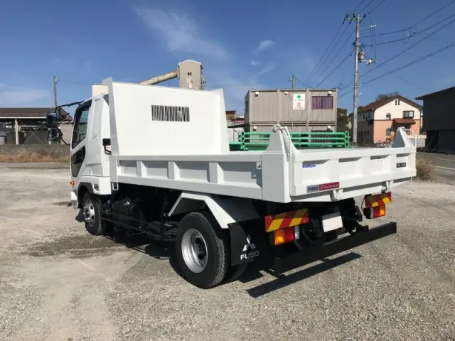 三菱 ファイター 2KG-FK62F(2WD)の写真3