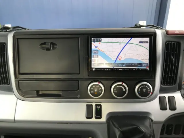 三菱 キャンター TKG-FBA30の写真9