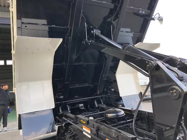日野 レンジャー 2KG-FJ2ACA(2WD)の写真32