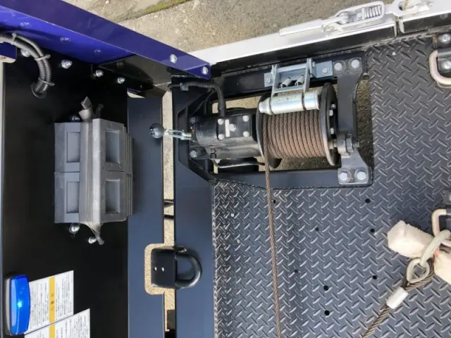 三菱 キャンター 2PG-FEB80の写真19