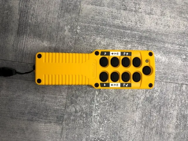 三菱 キャンター 2PG-FEB80の写真40