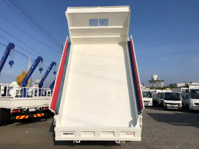 いすゞ フォワード 2RG-FRR90S1の写真15