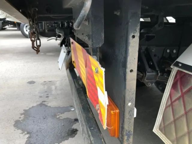 いすゞ フォワード 2RG-FRR90S1の写真37