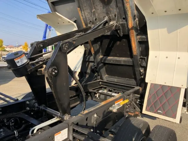 いすゞ フォワード 2RG-FRR90S1の写真41