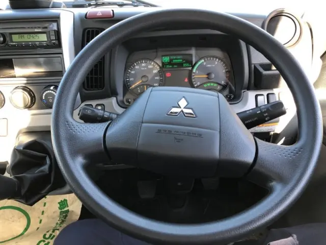 三菱 キャンター 2RG-FBA20の写真7