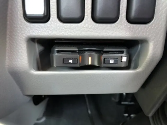 三菱 キャンター 2RG-FBA20の写真11