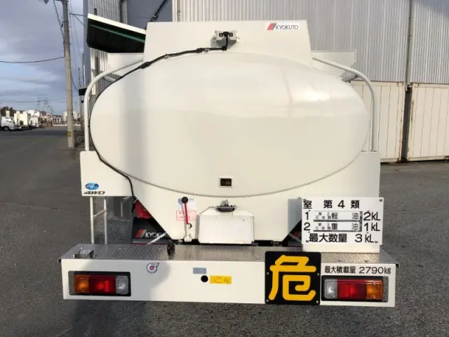 日野 デュトロ 2DG-XZU675M(4WD)の写真6