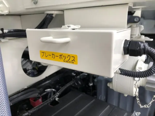 日野 デュトロ 2DG-XZU675M(4WD)の写真41