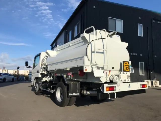 三菱 キャンター 2RG-FEAV0の写真3