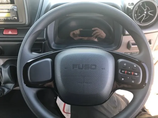 三菱 キャンター 2RG-FEAV0の写真8