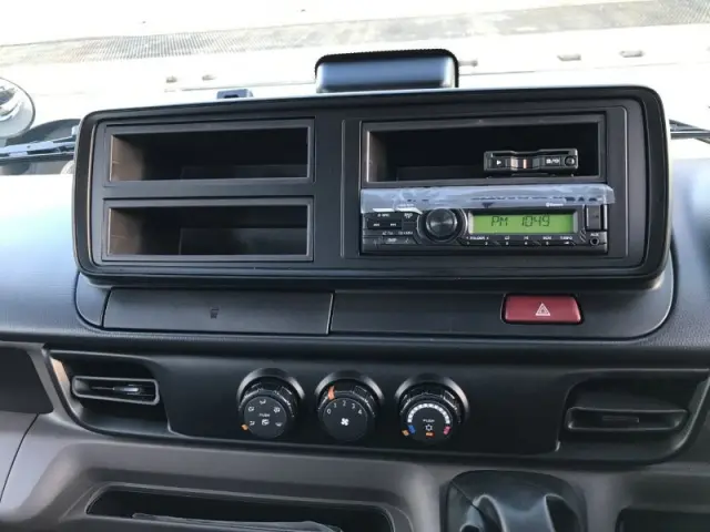 三菱 キャンター 2RG-FEAV0の写真12