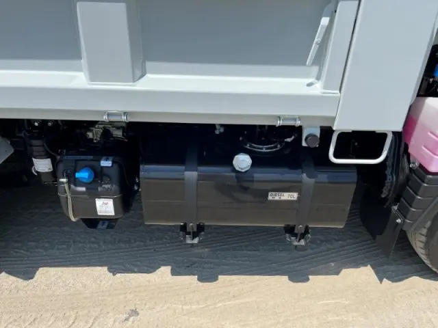三菱 キャンター 2RG-FBA60(2WD)の写真25