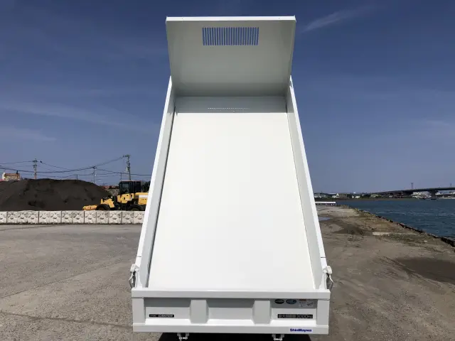 三菱 キャンター 2RG-FBA60(2WD)の写真7