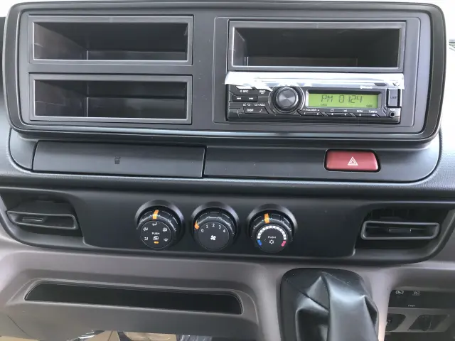 三菱 キャンター 2RG-FBA60(2WD)の写真10