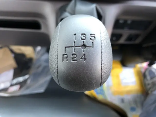 三菱 キャンター 2RG-FBA60(2WD)の写真11