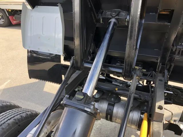 三菱 キャンター 2RG-FBA60(2WD)の写真28