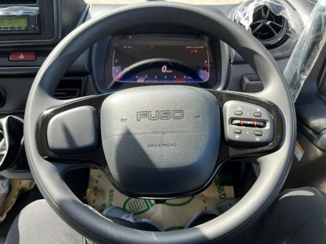 三菱 キャンター 2RG-FBA60(2WD)の写真9