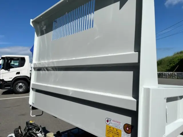 三菱 キャンター 2RG-FBA60(2WD)の写真31