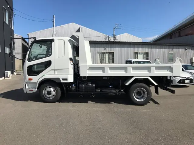 三菱 ファイター 2KG-FK62F(2WD)の写真5