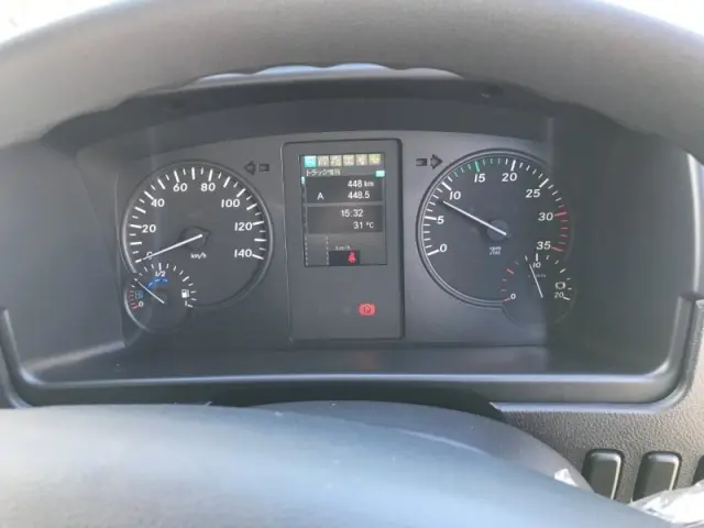 三菱 ファイター 2KG-FK62F(2WD)の写真9