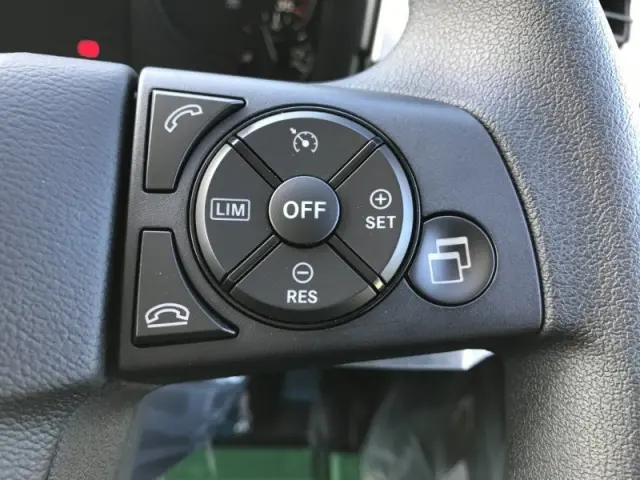三菱 ファイター 2KG-FK62F(2WD)の写真13