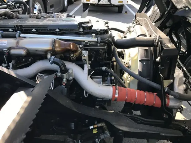 三菱 ファイター 2KG-FK62F(2WD)の写真18