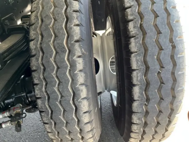 三菱 ファイター 2KG-FK62F(2WD)の写真25