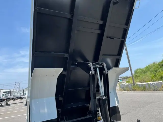 三菱 ファイター 2KG-FK62F(2WD)の写真30
