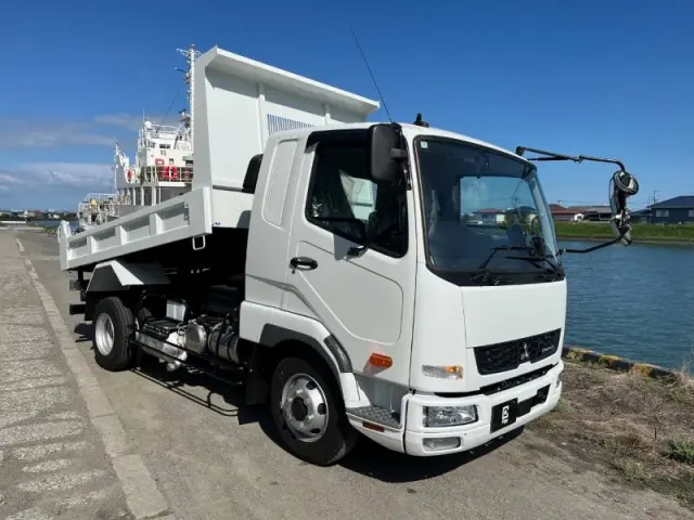 三菱 ファイター 2KG-FK62F(2WD)の写真2