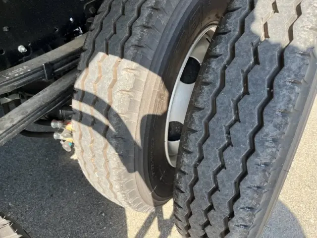 三菱 ファイター 2KG-FK62F(2WD)の写真22