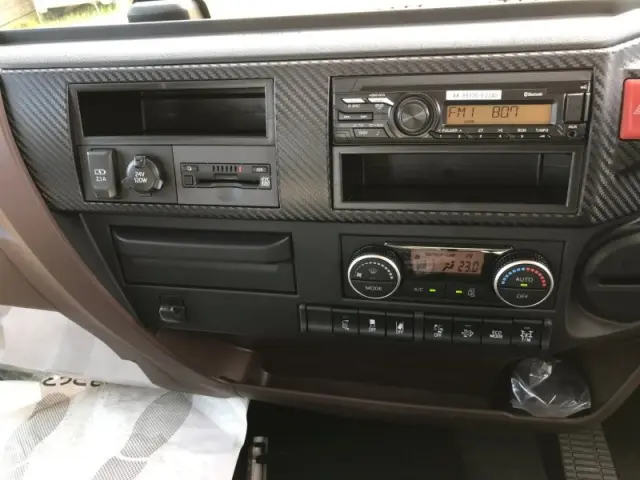 日野 レンジャー 2PG-FD2ABA(2WD)の写真10