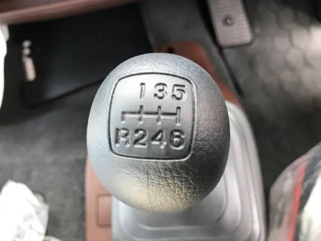 日野 レンジャー 2PG-FD2ABA(2WD)の写真11