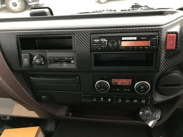 日野 レンジャー 2PG-FD2ABA(2WD)の写真11