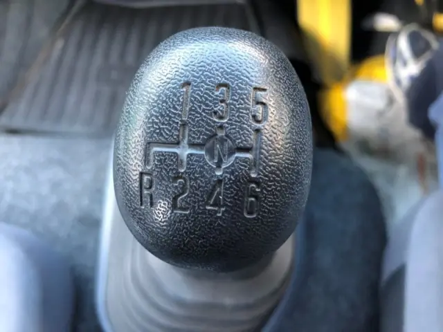 いすゞ フォワード TKG-FRR90S2(2WD)の写真14