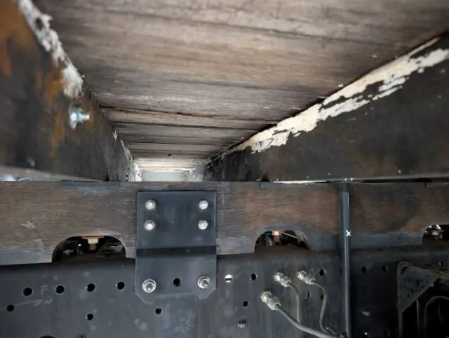 いすゞ フォワード TKG-FRR90S2(2WD)の写真30