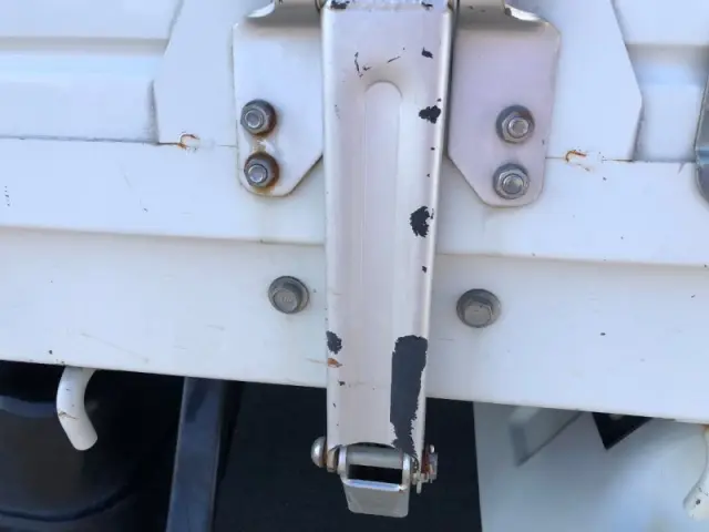 いすゞ フォワード TKG-FRR90S2(2WD)の写真47