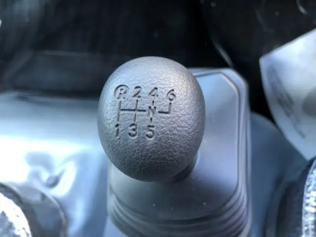 日野 デュトロ 2KG-XZU710Mの写真11