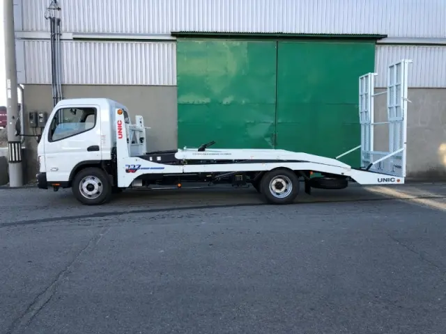 三菱 キャンター 2PG-FEB90の写真5