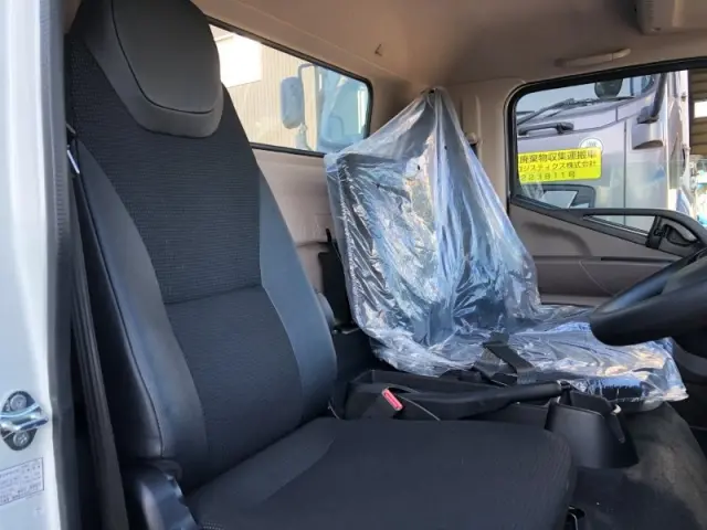 三菱 キャンター 2PG-FEB90の写真7