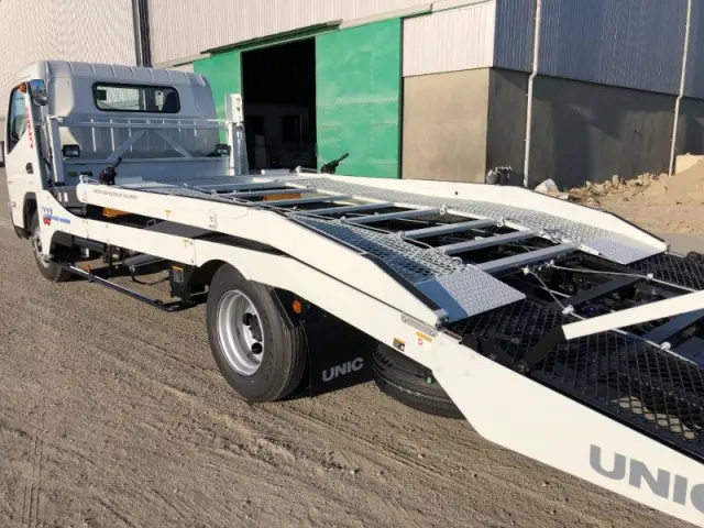 三菱 キャンター 2PG-FEB90の写真28