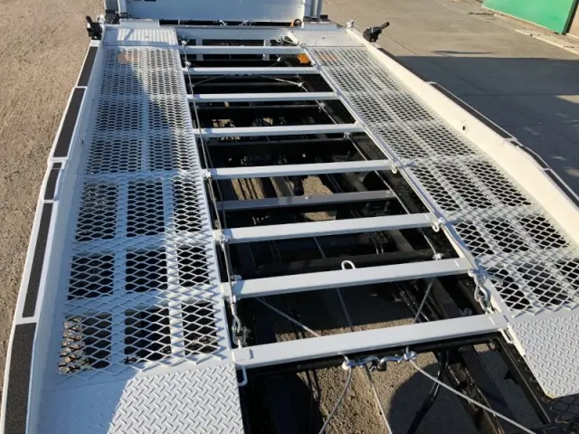 三菱 キャンター 2PG-FEB90の写真29