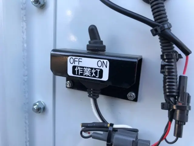 三菱 キャンター 2PG-FEB90の写真43