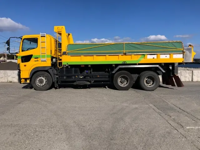 日野 プロフィア QKG-FS1EPBA(6x4)の写真5