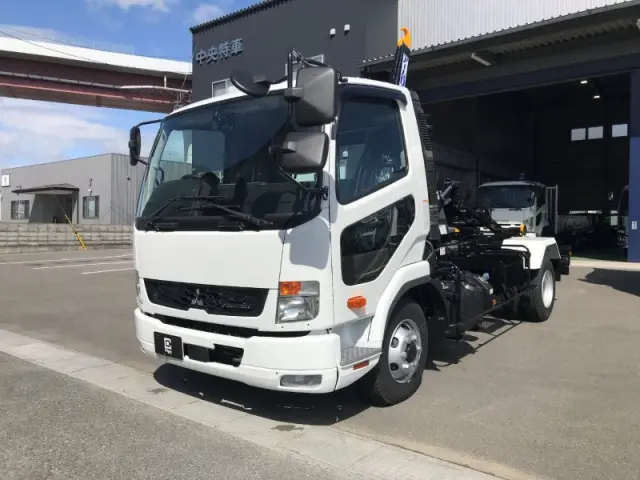 三菱 ファイター 2KG-FK72F(2WD)の写真1