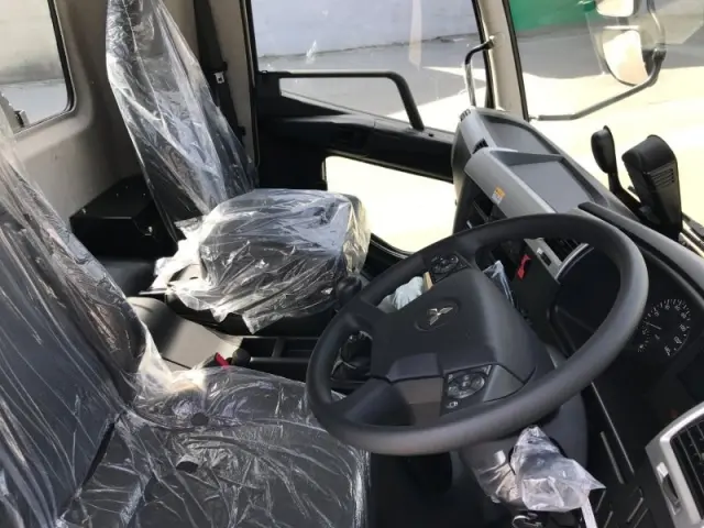 三菱 ファイター 2KG-FK72F(2WD)の写真9